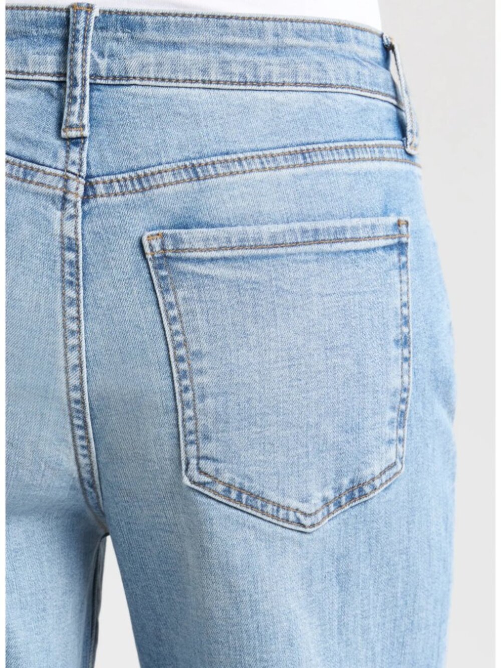 KUT FROM THE KLOTH Meg Fab Ab Raw Hem Wide Leg Jeans in Charming Blue - Picture 5 of 6